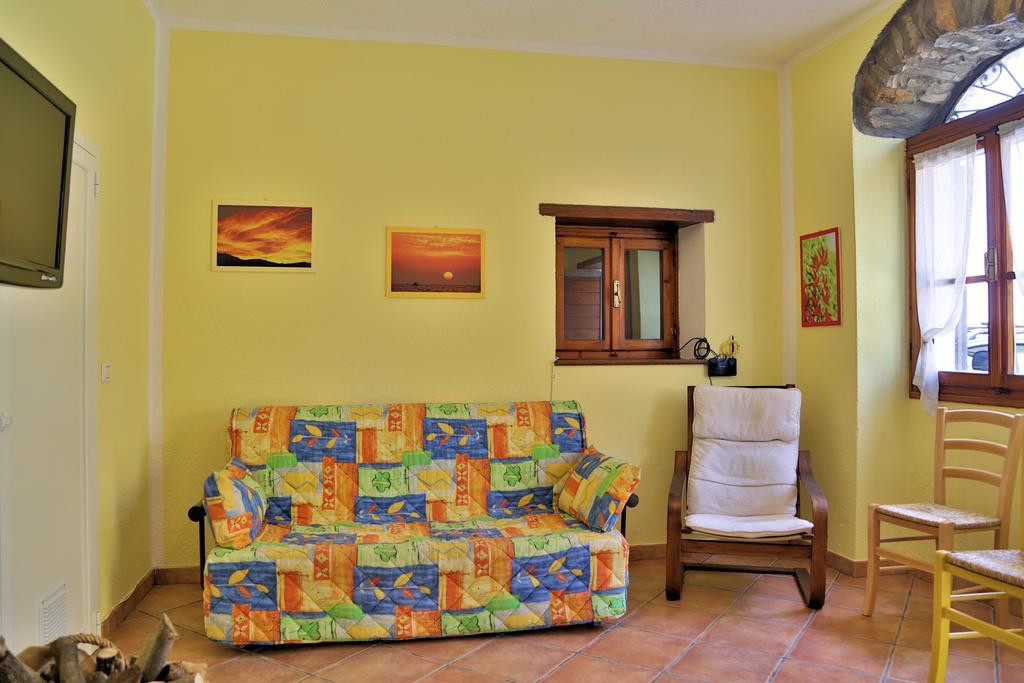 Case Natura Pontedassio Bagian luar foto